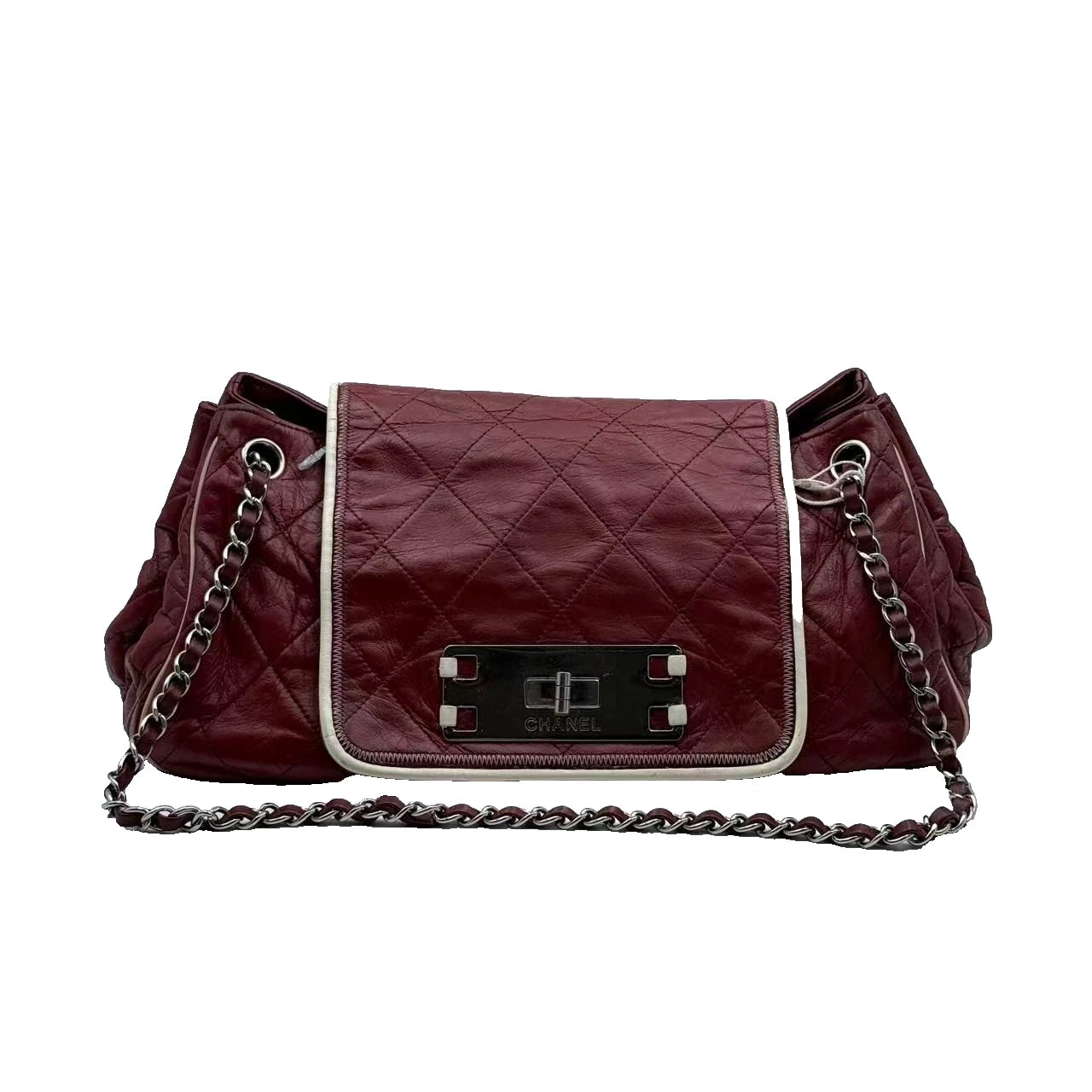 Chanel Red 2.55 Shoulder Bag H02072